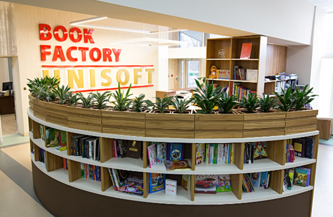 Інтер’єр Book Factory друкарні «Unisoft»
